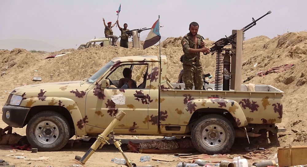 UAE-sponsored militants seize billions of Yemeni riyals destined for central bank
