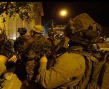 Nazi Soldiers Injure A Palestinian Child, Abduct Father And His Son