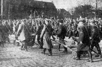 Nazi army unleashes massive assault on Palestinians