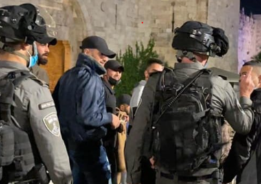 Jerusalem: Nazi Army Abducts Five Palestinians