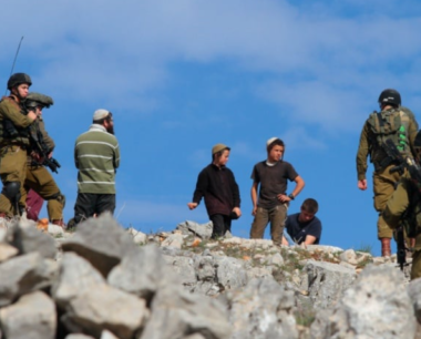 Ramallah: Nazi Jewish Colonizers Injure A Palestinian Father And His Son