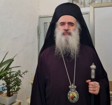 Father Hanna: “Supporting Our People In Sheikh Jarrah Is A National And Humanitarian Duty”
