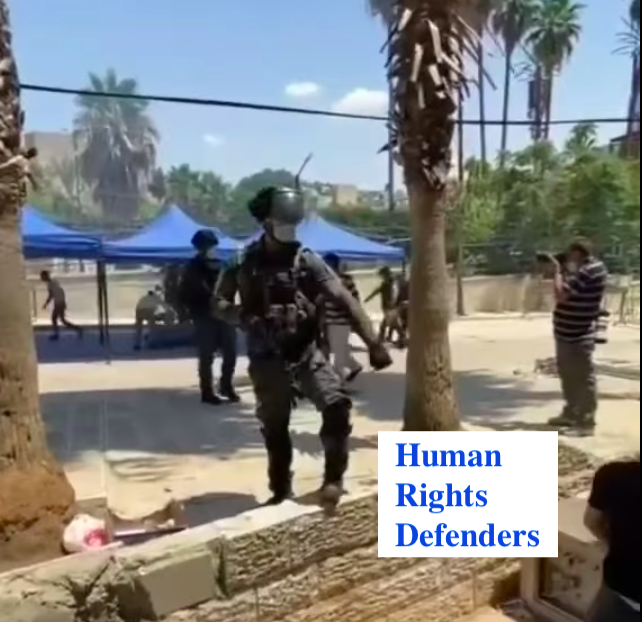 Hebron: Army Attacks Worshipers at Ibrahimi Mosque