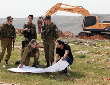 Hebron: Nazi Soldiers Bulldoze Palestinian Lands