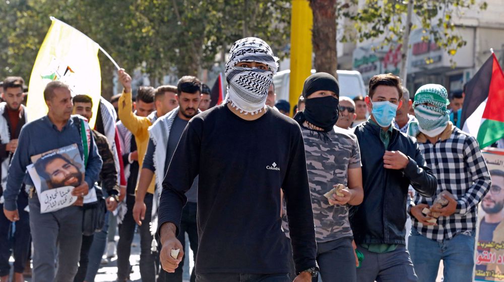 Hamas announces mass hunger strike in support of seven Palestinian inmates in ‘Israeli’ jails