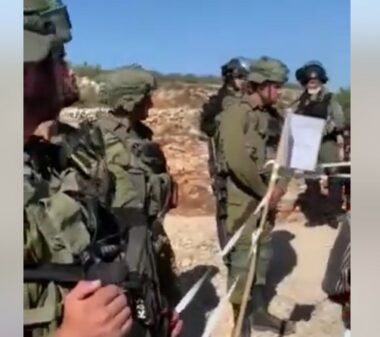Salfit: Nazi Army Prevents Palestinians From Picking Olive Trees, Abduct Three