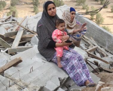 Hebron: Nazi Soldiers Demolish A Palestinian Home