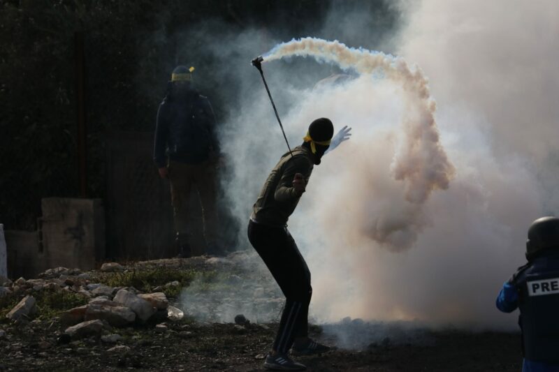 Kufur Qaddoum: Nazi Army Injures Dozens at Weekly Procession
