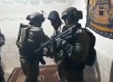 Hebron; Nazi Soldiers Abduct International Peace Activist, Confiscate Car, Laptops, And Cameras