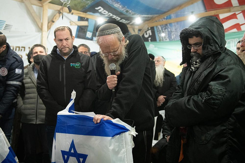 An evacuated settlement becomes a symbol of Jewish extremism