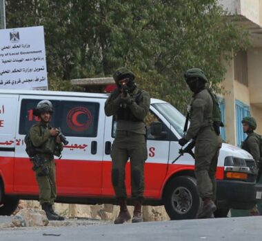Jenin: Nazi Army Abducts Three Palestinians, Injure Many