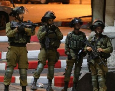 Ramallah: Nazi Soldiers Abduct Three Construction Workers, Confiscate Car