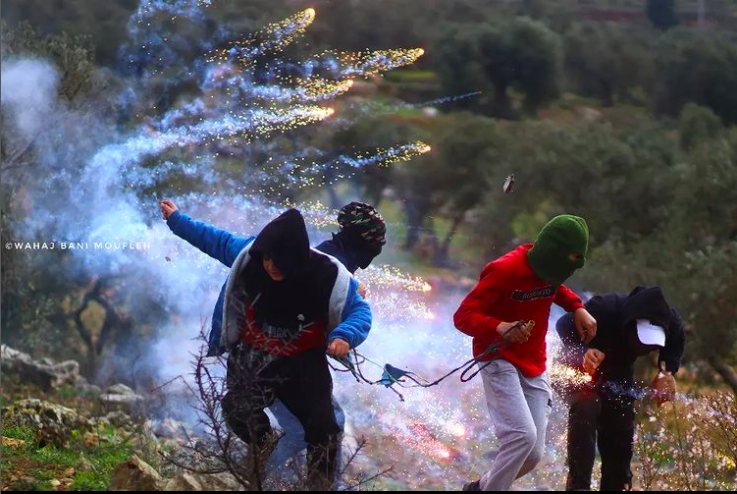Nablus: Nazi Army Injures Several Palestinians at Anti-Settlement Protests