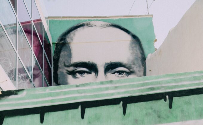 Bad Leaders, Declining Nations: UK, Italy and Russia