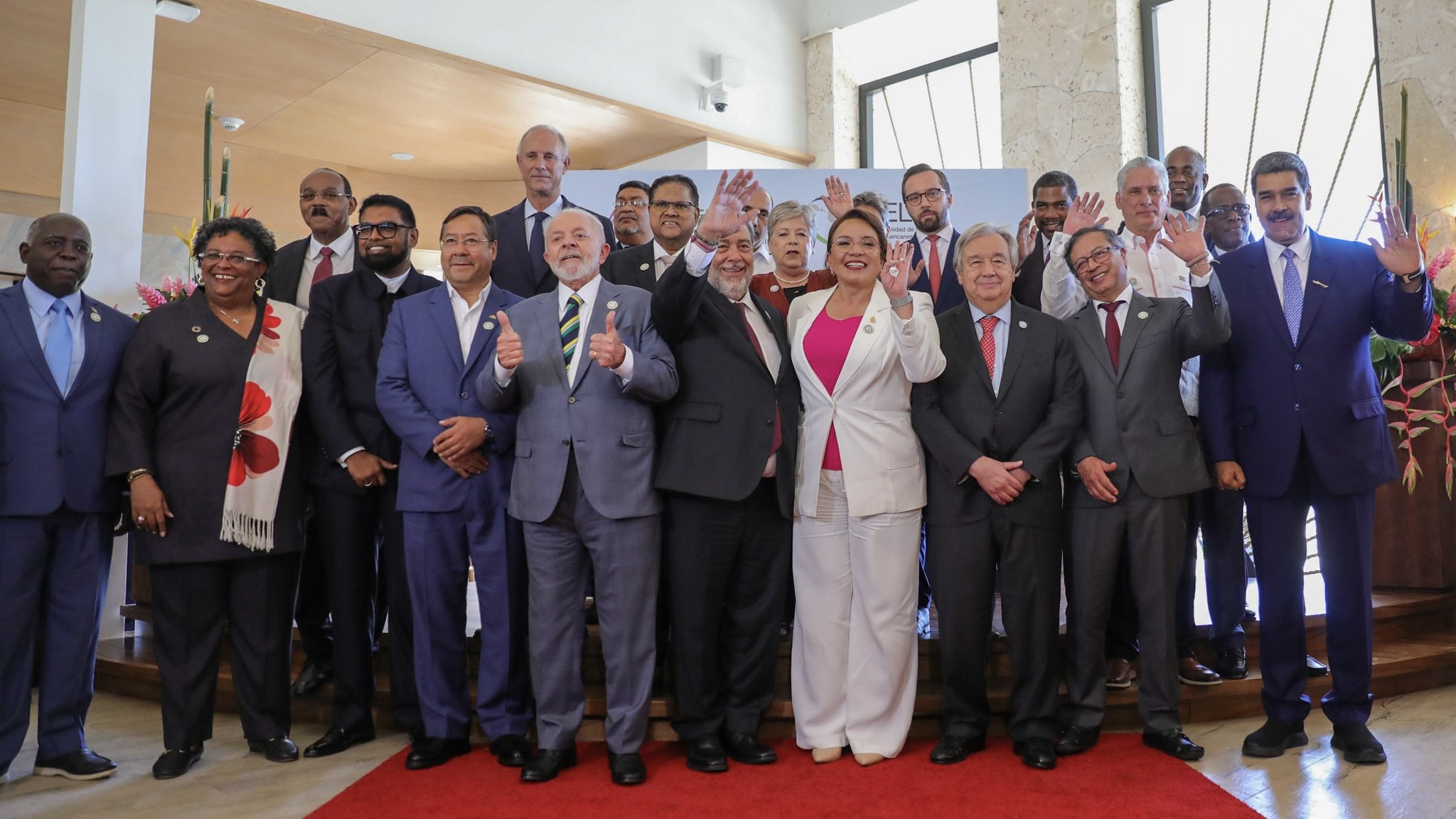 “In the face of war and violence, let us defend peace!” declare Latin American and Caribbean leaders