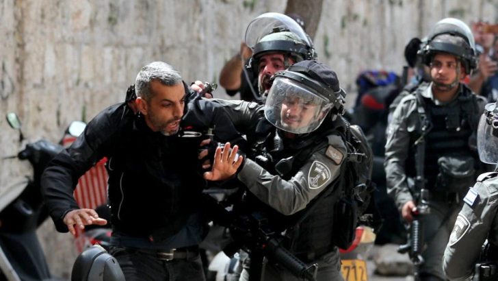 Social media accused of censoring Palestinian content