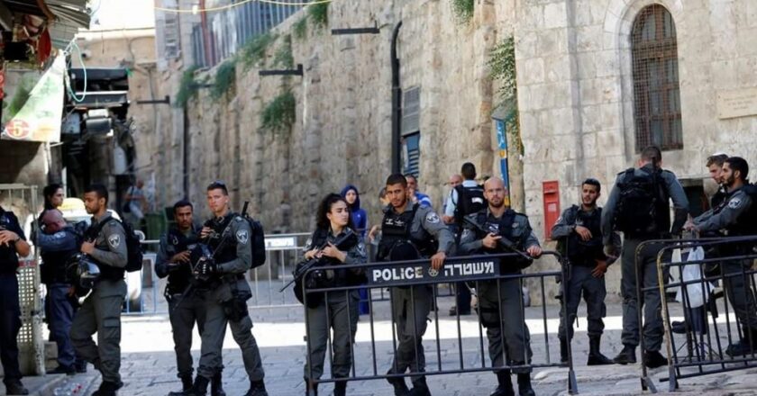 Nazi Jewish settlers seize Palestinian building in Silwan