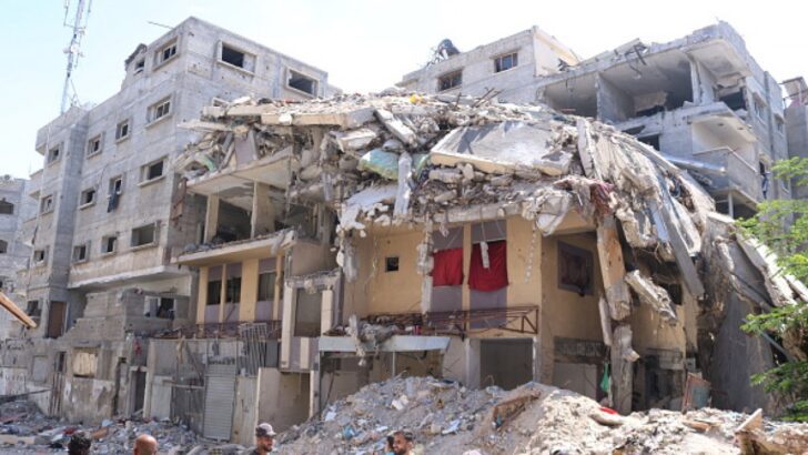Nazi abuses prisoners, asylum seekers, as it continues to pound Gaza