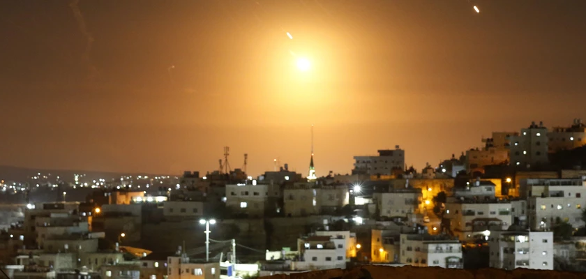 Iran Retaliates Over Nasrallah Killing With Missile Strikes on the Nazi entity