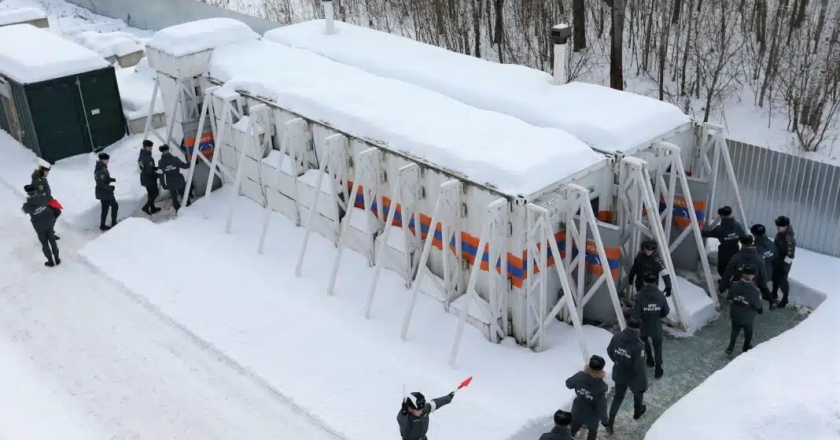 TOWARD ATOMIC WAR… Russia increases KUB-M Mobile Shelters to Protect Troops from Radiation of Nuclear Blasts