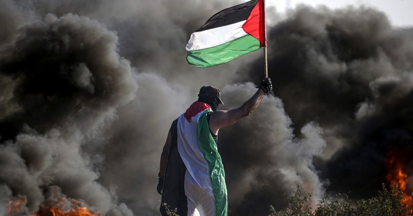 Gaza Celebrates as Nazi Agrees to Ceasefire